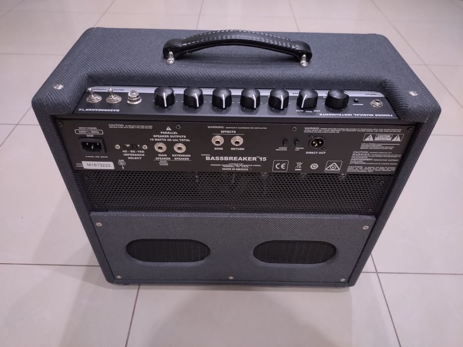 Wzmacniacz gitarowy Fender bassbreaker 15