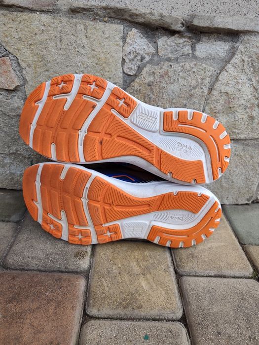 Кроссовки Brooks Adrenaline GTS 23 43 / 44