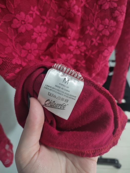 Червона мереживна кофта з підкладкою