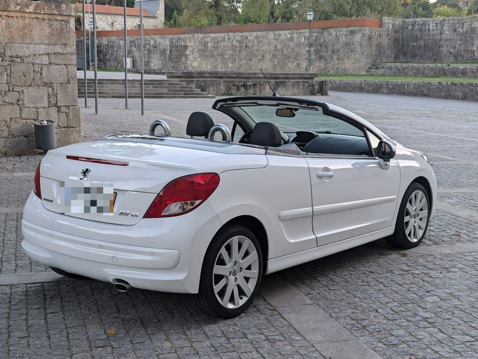 NOVO Peugeot 207 CC Hdi 1 Dono 2011 C/ novo 100.000 klm