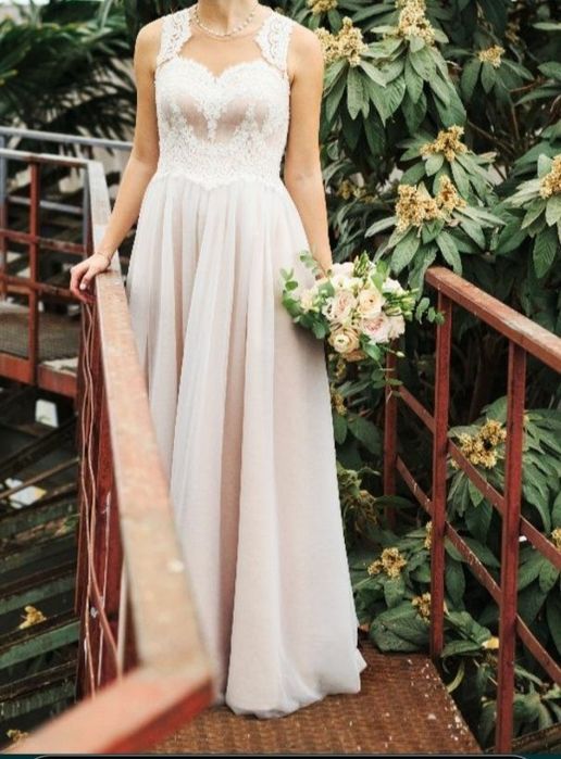 Продам свадебное платье