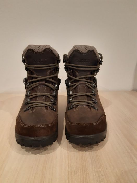 Взуття ECCO  GORETEX 39 розмір