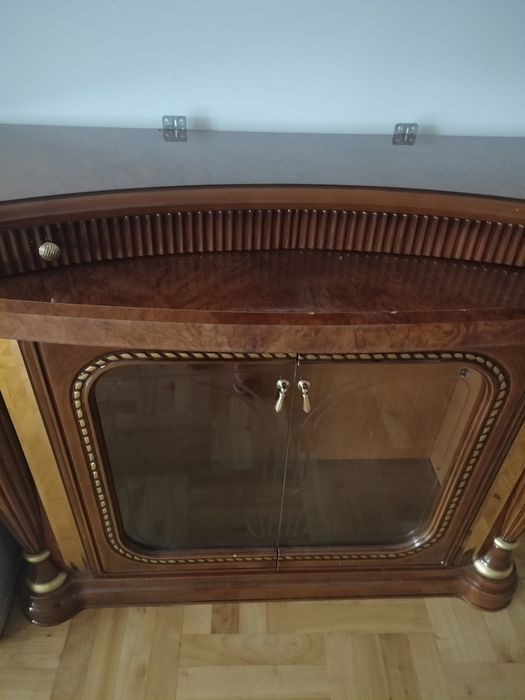 Stara komoda stylowa