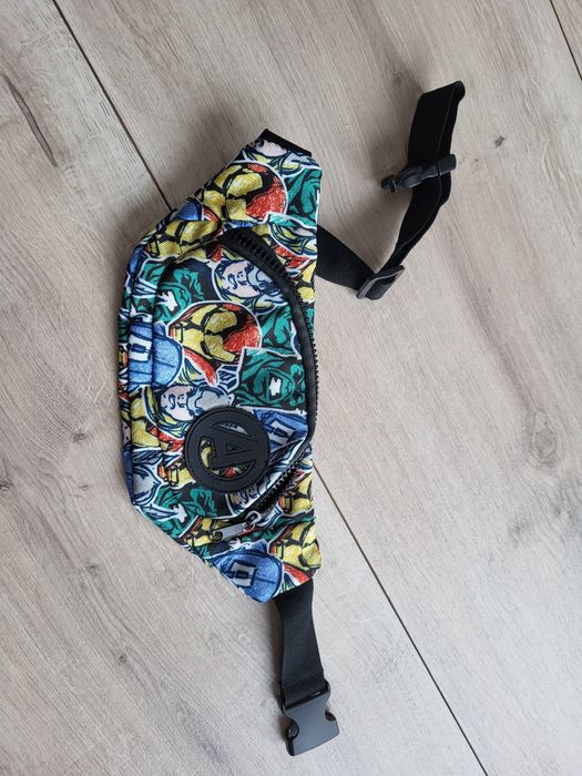 Saszetka nerka Marvel