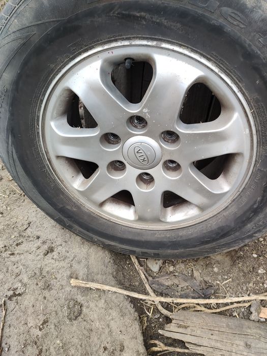 Sprzedam koła od Kia Carnival lll