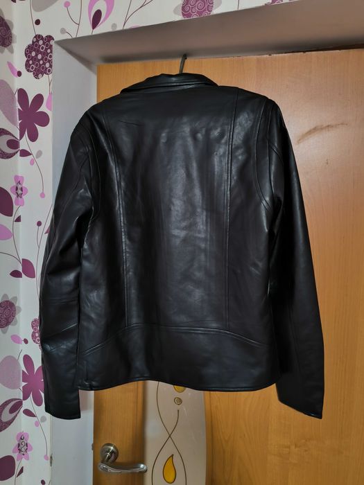 Продам нову косуху унисекс