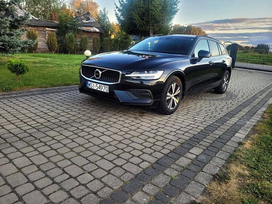 Volvo V60 GWARANCJA Na Rok Gratis Bezwypadkowy Oryginalny Przebieg