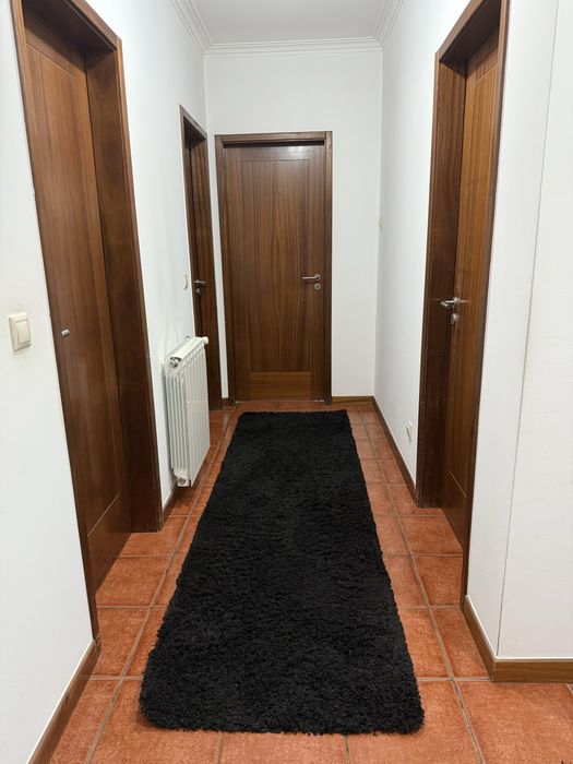 Carpete preta corredor64284086109697120