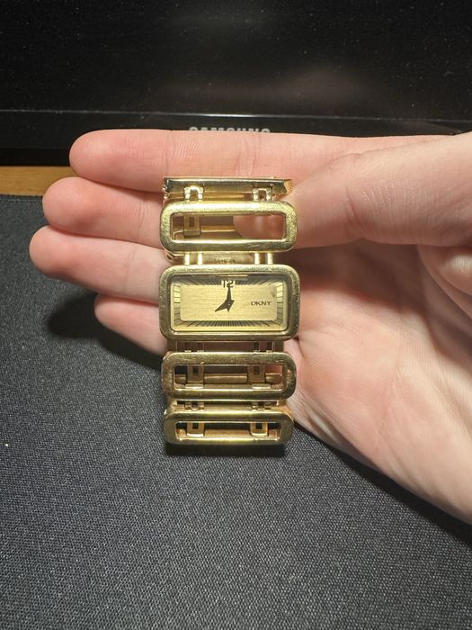 Жіночий годинник DKNY