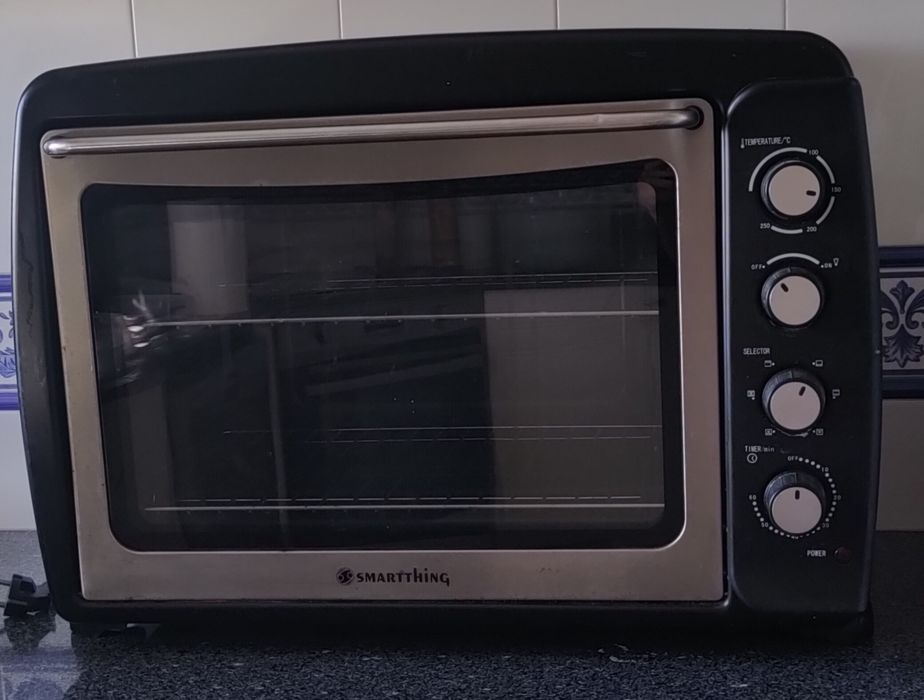 Forno de bancada elétrico da marca Smartthing
