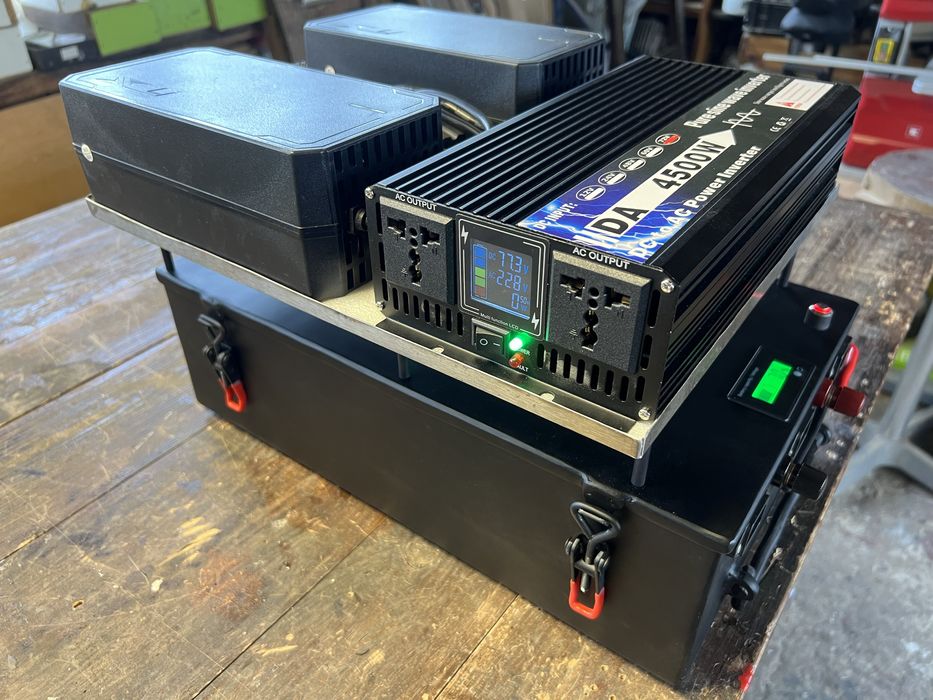 ДБЖ зарядна станція безперебійного живлення аккумулятор інвертор 72v