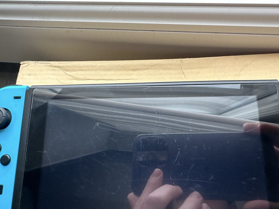 Nintendo Switch V2 128gb K€F1R