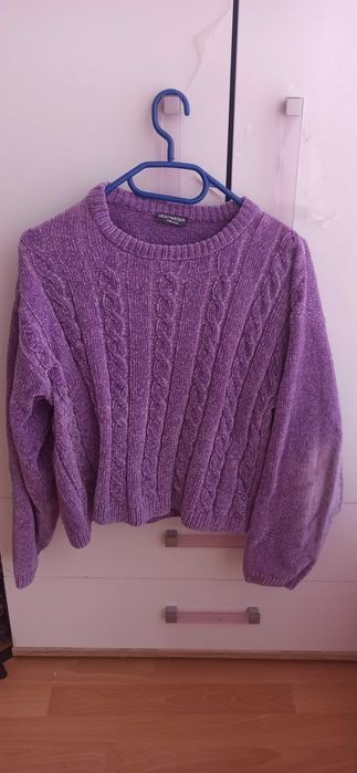 Fioletowy sweterek