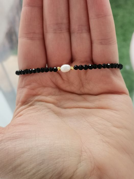 Czarna bransoletka