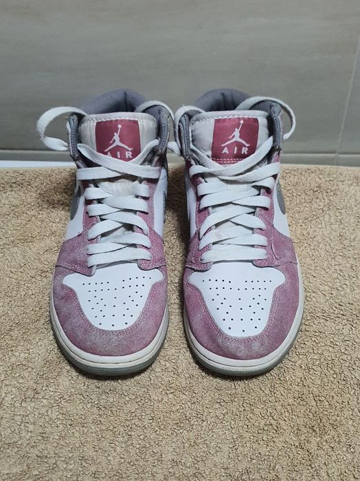 Buty dziewczęce NIKE Air Jordan 1 Mid rozm. 36