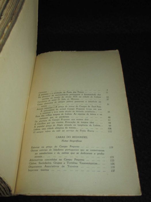Livro Lisboa das Toiradas Pepe Luís 1947