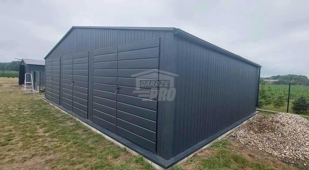 Garaż blaszany 10x6m - 3x Brama - Rynny Dach dwuspadowy GP601
