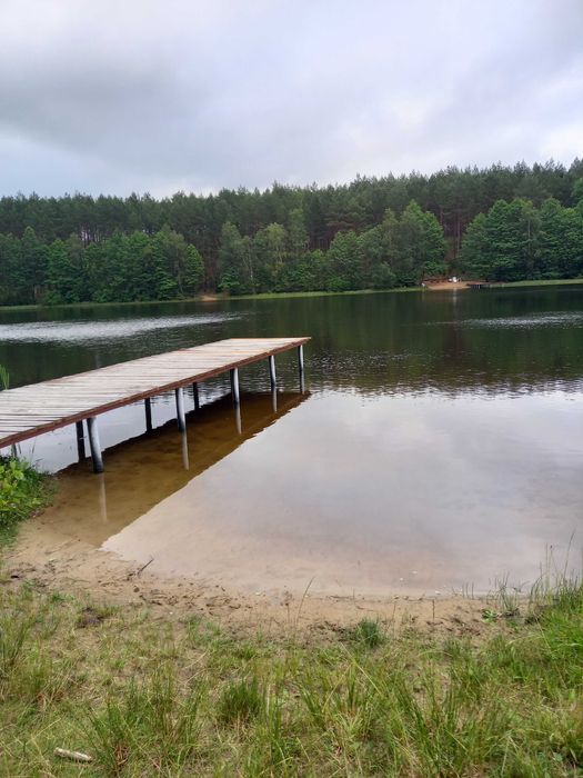 Domek nad jeziorem na Kaszubach, wędkowanie, pomost