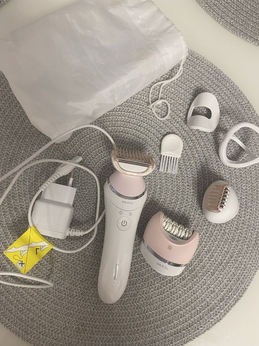 Епілятор Philips BRE 721