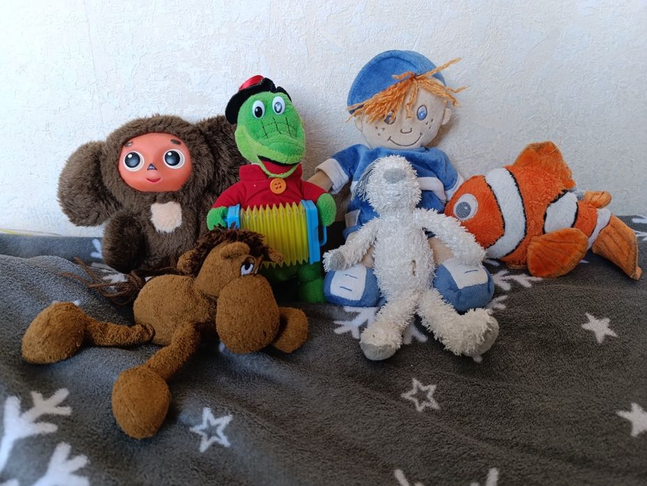 Іграшки    м'які