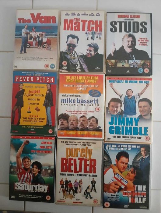 Filmes relacionados com o Tema Futebol.
Língua e/ou Legendas em Inglês