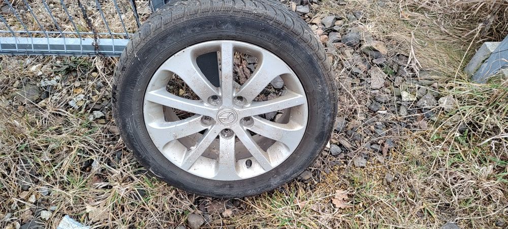 Koła felgi opony Mazda 16