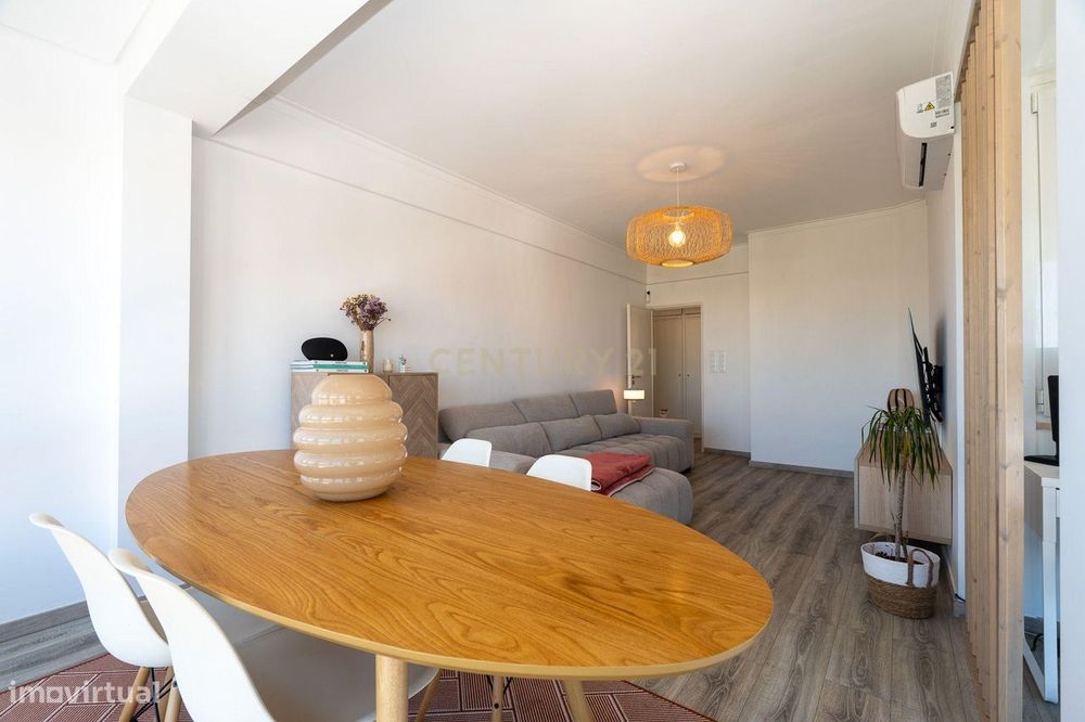 ** Espectacular Apartamento T2 Perto Do Metro De Odivelas **
