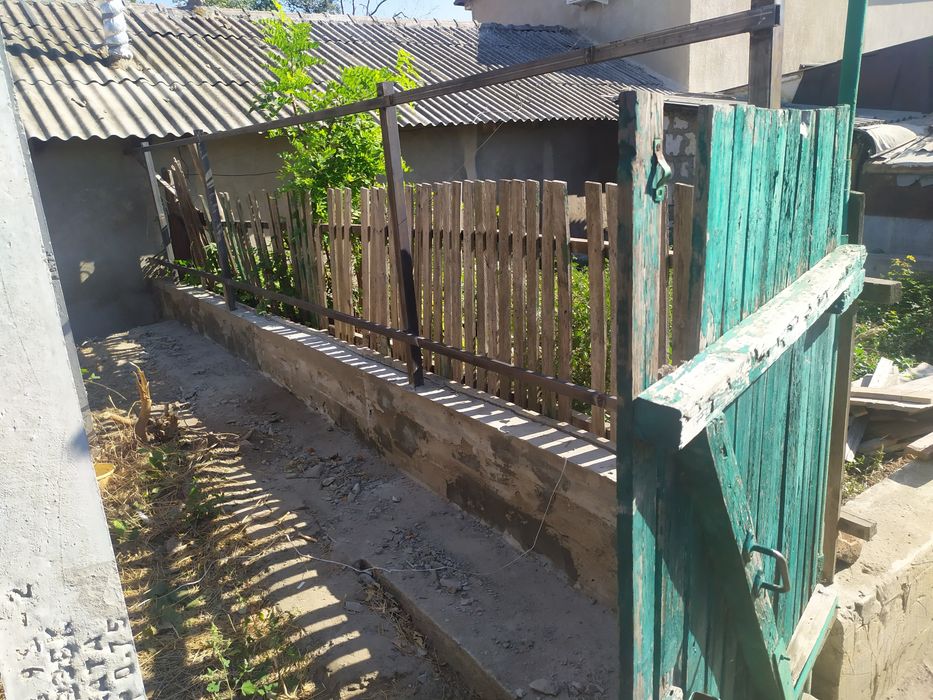 Установка ограждения, монтаж заборов