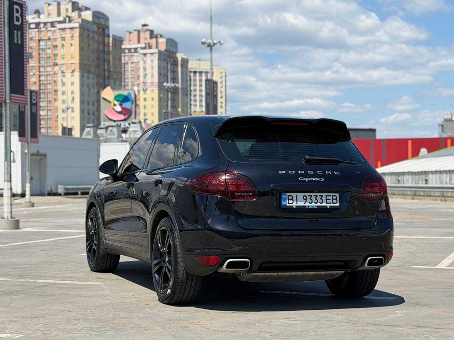 Porsche Cayenne 2012 у кредит, розстрочку, на виплату.