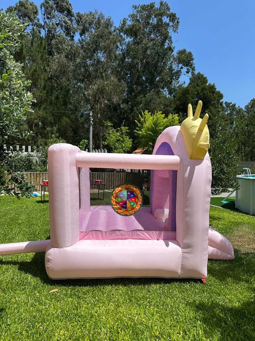 Aluguer de Insuflável