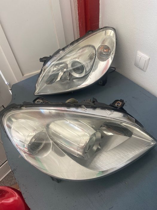 Farois para Mercedes W245 B class