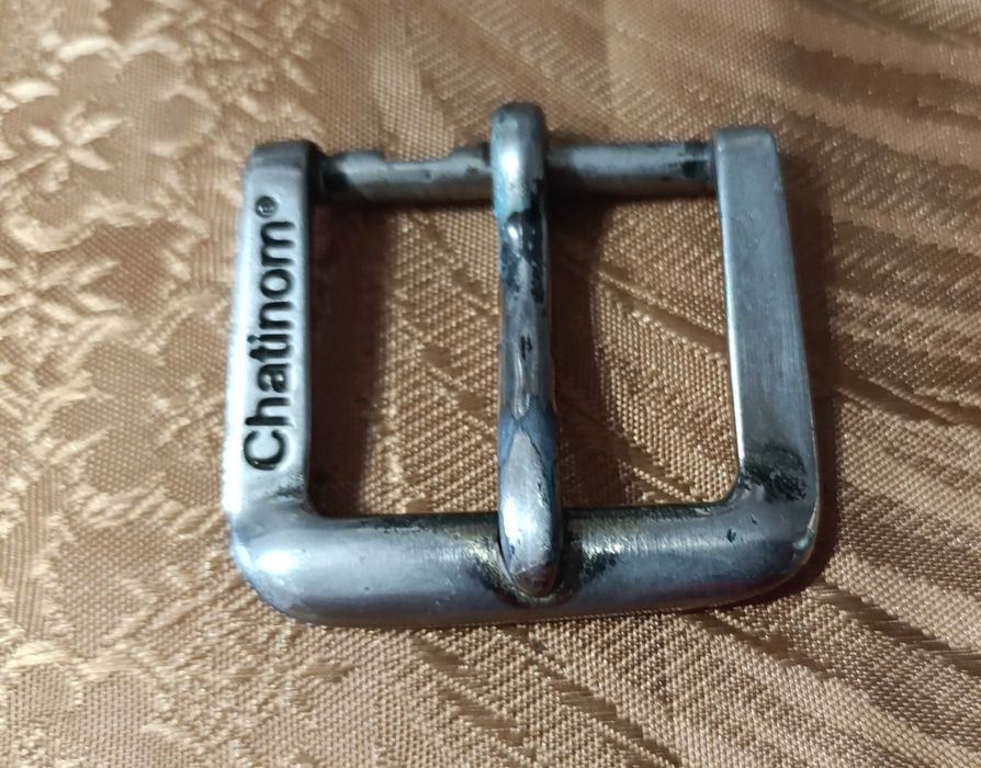 Retrosaria Costura Fechos e Fivelas diversos, etc. Total 16 peças