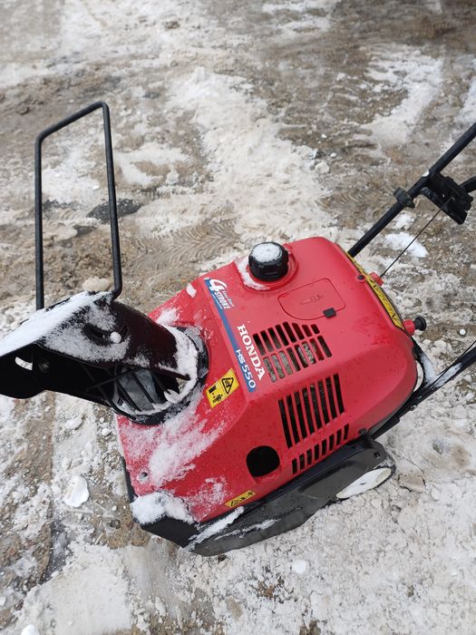 Odśnieżarka honda hs550
