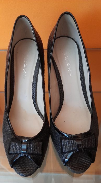 Szpilki letnie rozm.38 / 1/2