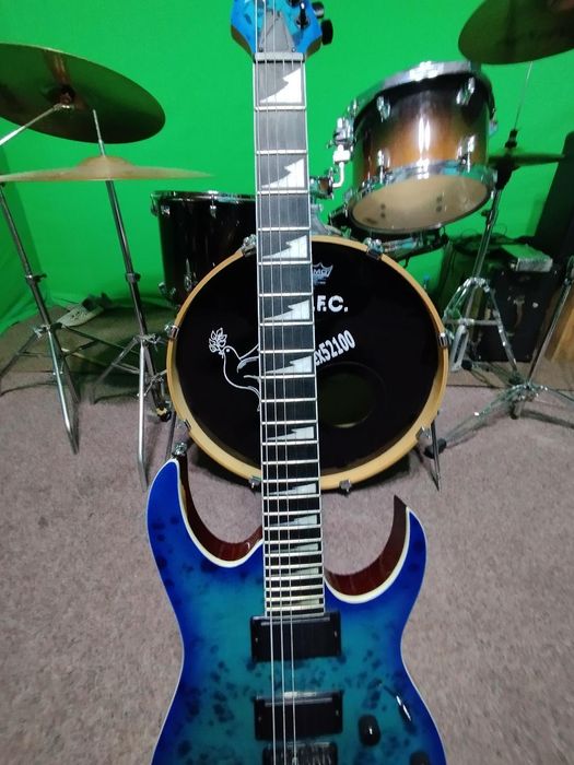 Продам Ibanez gio