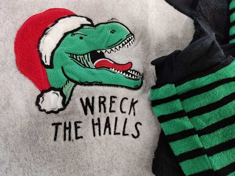 Тепла піжама для хлопчика Primark 92,110  р