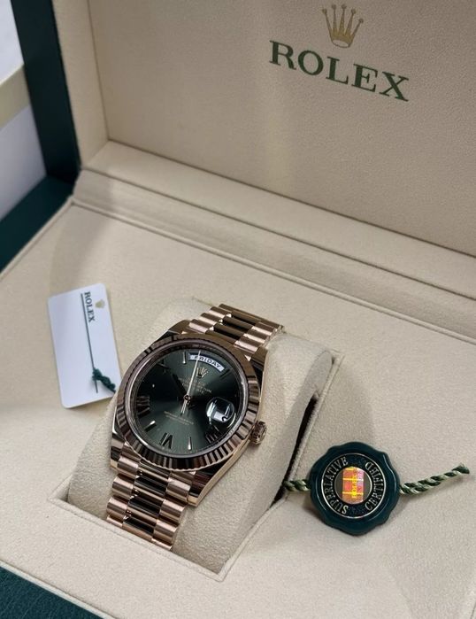 Rolex Day-Date 40mm Olive 228235