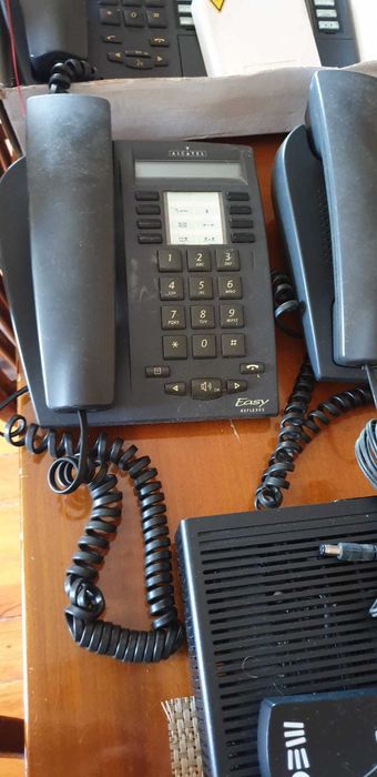 2 phone systems, 1 Alcatel and 1 Siemens plus components64297693966851121