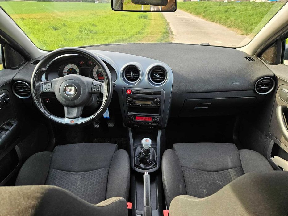 Peças Seat Ibiza 6L FR PD130 – Desmantelamento
