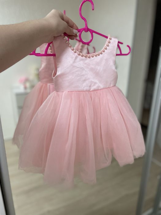 Дитяча святкова сукня