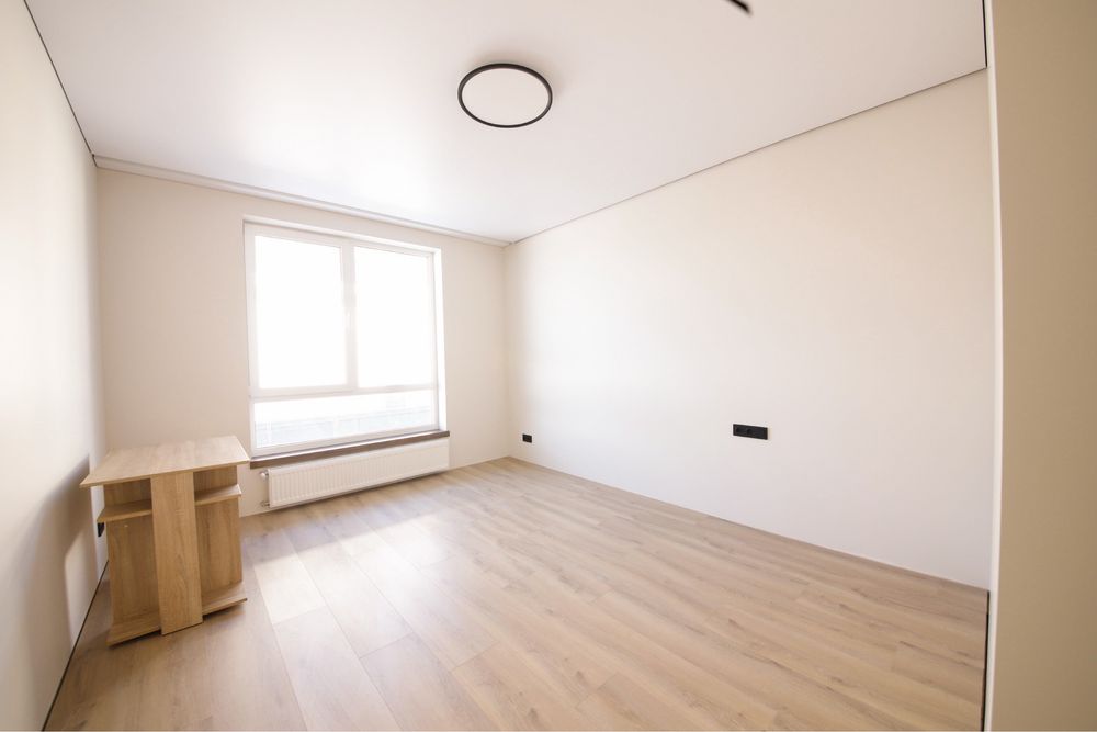 Продаж будинку дуплекс з ремонтом