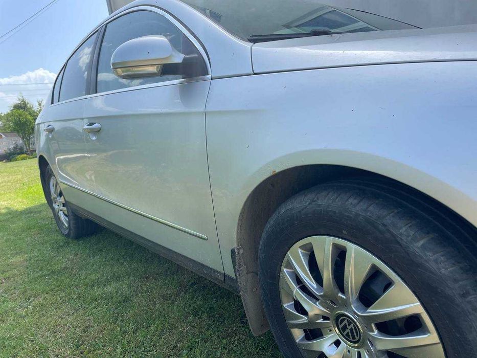 Volkswagen Passat 2007 B6  •  2.0FSI MT (150 к.с.)  Бензин, 1.98 л 110 кВт
