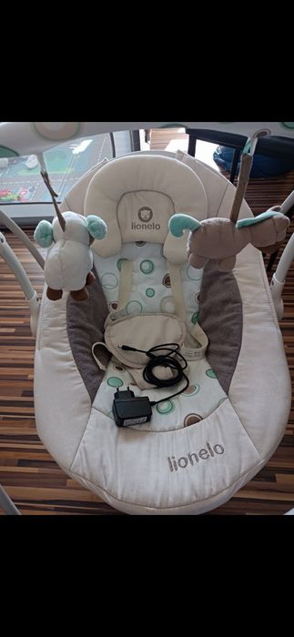 Bujaczek / leżaczek Lionelo