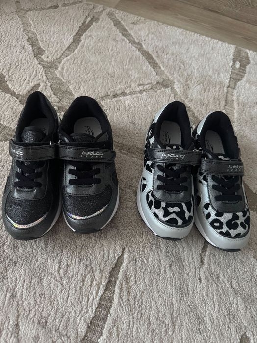 Кросівки для дівчинки