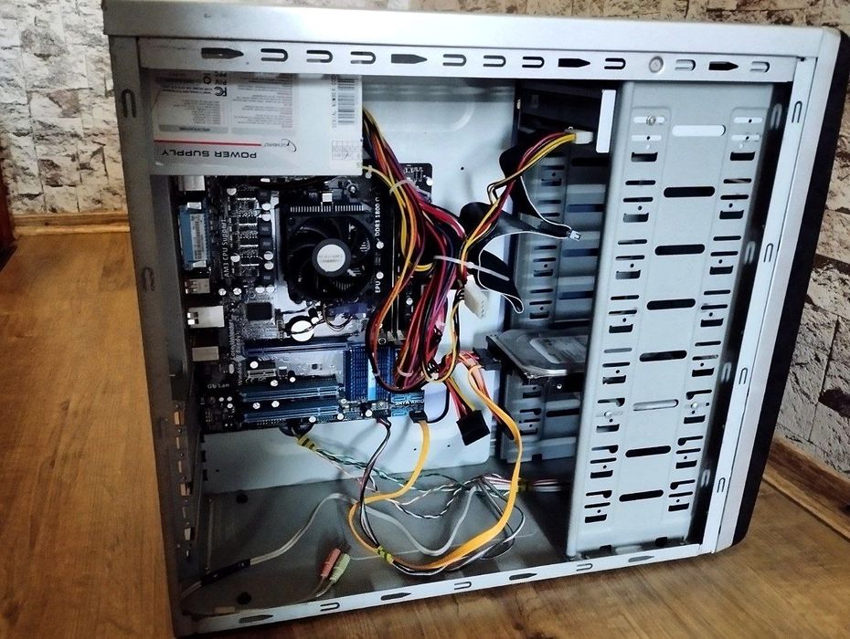 Компьютер AMD Sempron 140 DDR 3gb Asus M4N68T-M LE V2