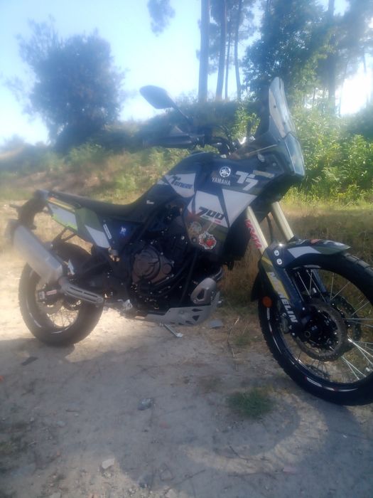 Tenere 700 2023 como nova