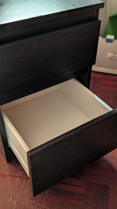 Mesa de Cabeceira "KULLEN"