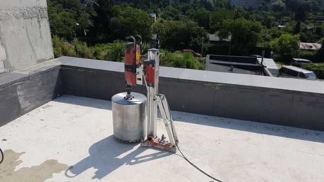 Wiertnica, otwornica, wiercenie, przewierty, otwory beton, cegła