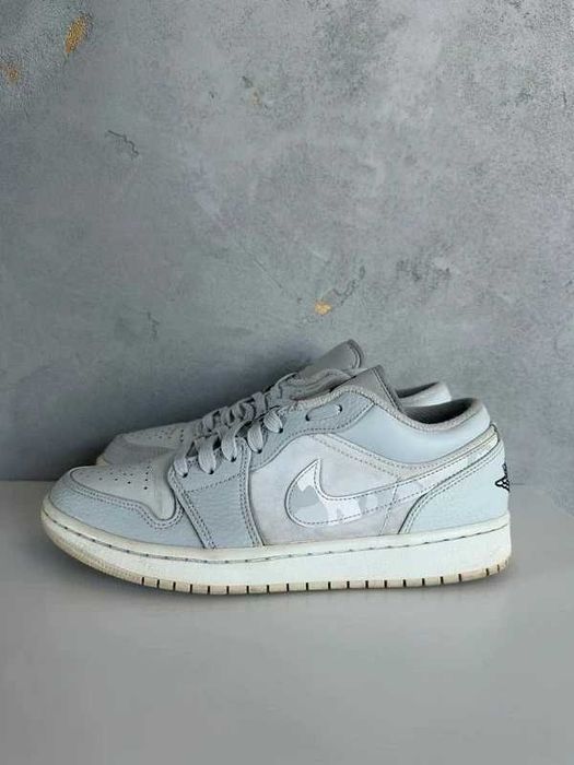 Buty męskie Nike Air Jordan 1 Low White Camo