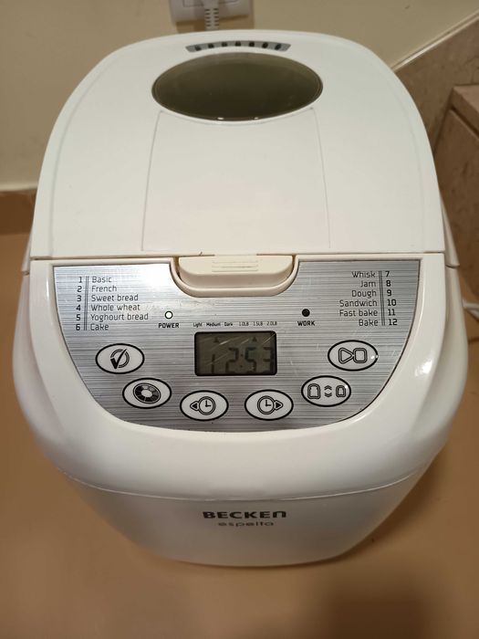 Máquina de pão Becken
